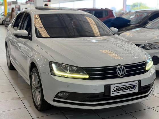 VOLKSWAGEN JETTA 1.4 16V TSI COMFORTLINE GASOLINA 4P TIPTRONIC VOLKSWAGEN JETTA 1.4 16V TSI COMFORTLINE GASOLINA 4P TIPTRONIC
